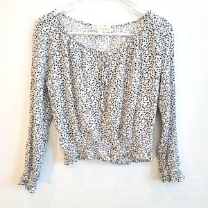 Timing White & Black Smocked Waist Cropped Top Blouse Women's Size Medium